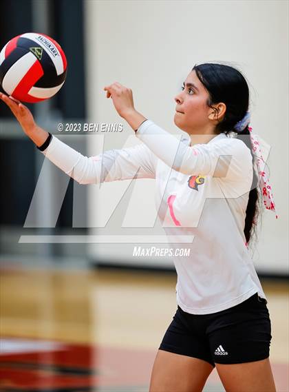 Thumbnail 3 in Glynn Academy vs Jonesboro (2023 GHSA 6A Round 1) photogallery.