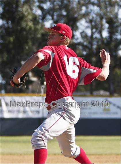 Thumbnail 2 in Fallbrook @ Carlsbad photogallery.