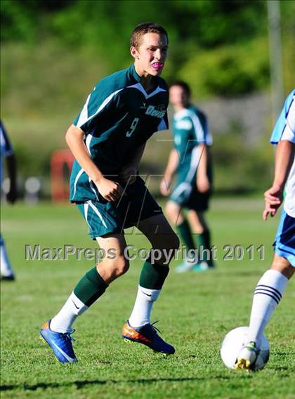 Thumbnail 3 in Dover @ Nashua North photogallery.