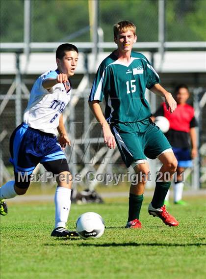 Thumbnail 1 in Dover @ Nashua North photogallery.