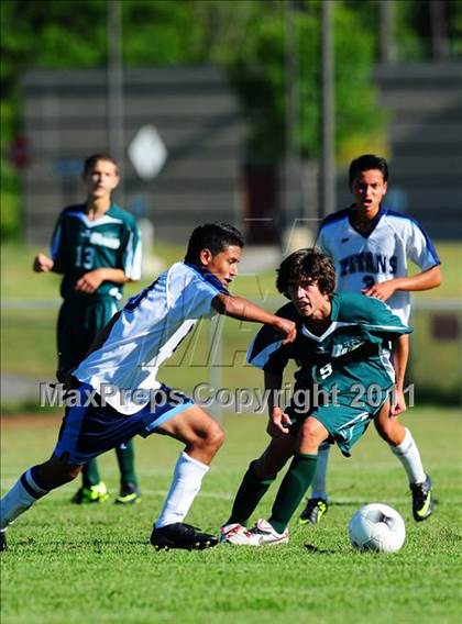 Thumbnail 2 in Dover @ Nashua North photogallery.