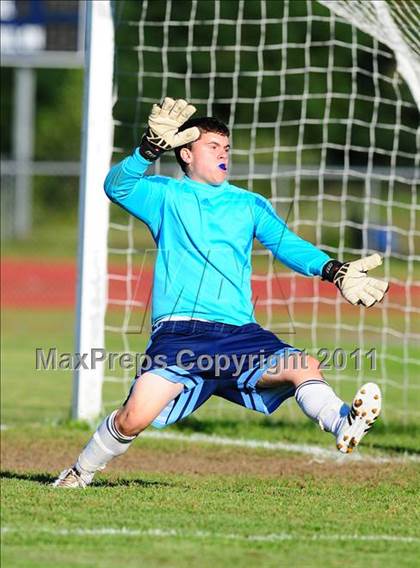 Thumbnail 1 in Dover @ Nashua North photogallery.