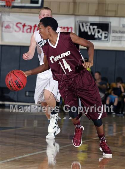 Thumbnail 1 in Cape Coral Mariner vs. Miami Norland (City of Palms Classic) photogallery.