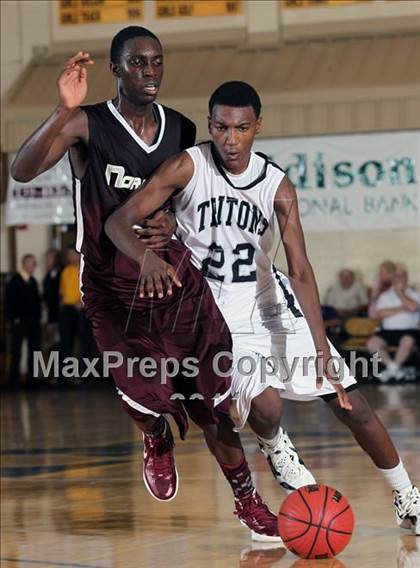 Thumbnail 2 in Cape Coral Mariner vs. Miami Norland (City of Palms Classic) photogallery.