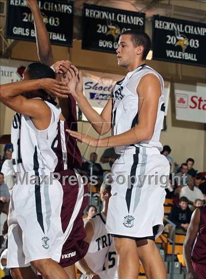 Thumbnail 3 in Cape Coral Mariner vs. Miami Norland (City of Palms Classic) photogallery.