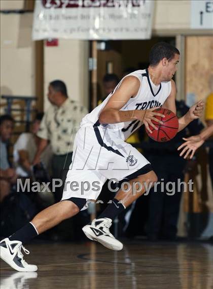 Thumbnail 2 in Cape Coral Mariner vs. Miami Norland (City of Palms Classic) photogallery.