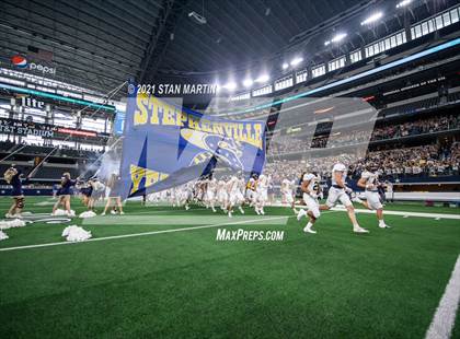 Thumbnail 2 in Stephenville vs. LBJ Austin (UIL 4A D1 Final) photogallery.