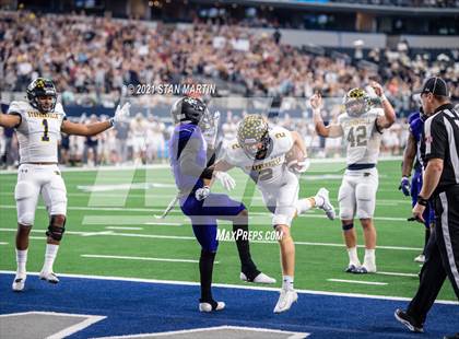 Thumbnail 1 in Stephenville vs. LBJ Austin (UIL 4A D1 Final) photogallery.