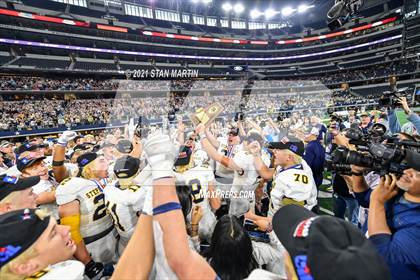 Thumbnail 1 in Stephenville vs. LBJ Austin (UIL 4A D1 Final) photogallery.