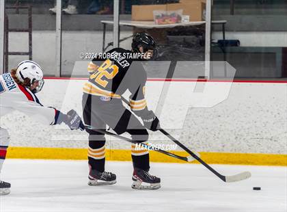 Thumbnail 2 in Quaker Valley @ Shaler Area photogallery.
