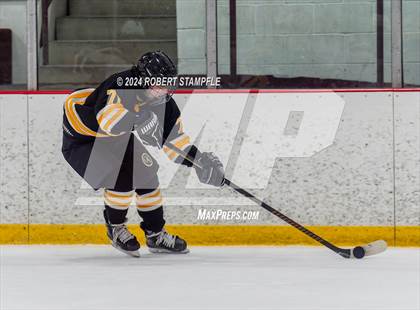 Thumbnail 3 in Quaker Valley @ Shaler Area photogallery.