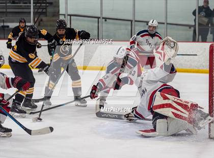 Thumbnail 1 in Quaker Valley @ Shaler Area photogallery.