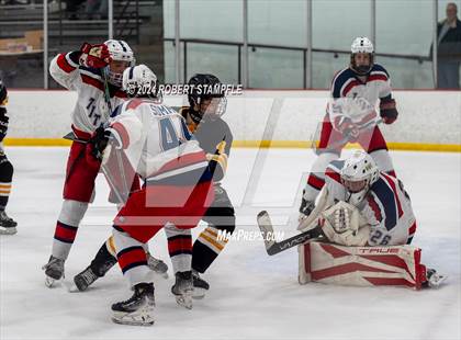 Thumbnail 2 in Quaker Valley @ Shaler Area photogallery.