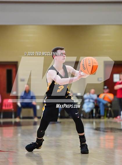 Thumbnail 1 in England vs. Quitman (AAA 2A Regional Playoff) photogallery.