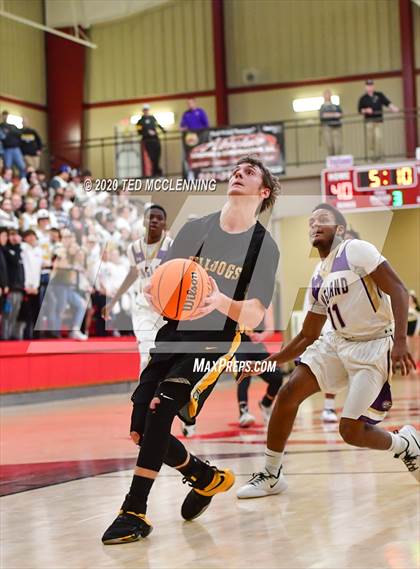 Thumbnail 2 in England vs. Quitman (AAA 2A Regional Playoff) photogallery.
