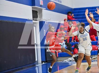 Thumbnail 2 in Sam Rayburn vs Crosby (McDonald's Texas Invitational) photogallery.
