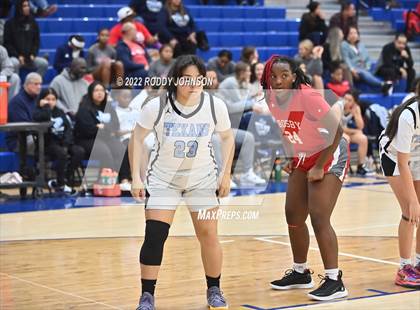 Thumbnail 3 in Sam Rayburn vs Crosby (McDonald's Texas Invitational) photogallery.