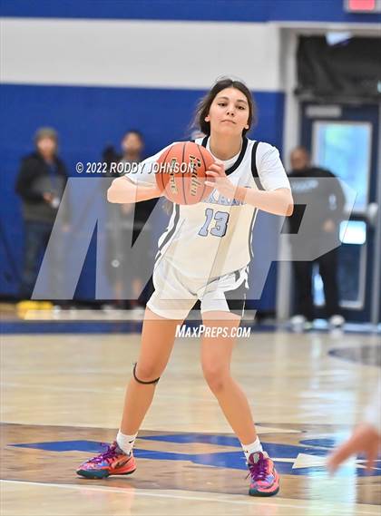 Thumbnail 1 in Sam Rayburn vs Crosby (McDonald's Texas Invitational) photogallery.
