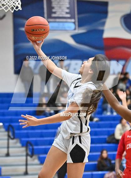 Thumbnail 3 in Sam Rayburn vs Crosby (McDonald's Texas Invitational) photogallery.