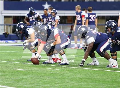 Thumbnail 3 in Allen vs. Duncanville (UIL 6A Regional Final) photogallery.