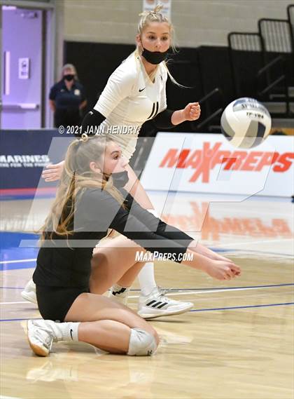 Thumbnail 2 in Archbishop Mitty @ Marymount (CIF State Open Division Final) photogallery.