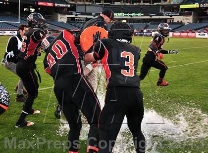 Thumbnail 3 in Huntington Beach vs. Newport Harbor (CIF SS Southwest Final) photogallery.