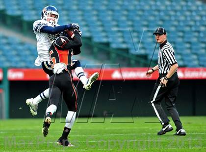 Thumbnail 3 in Huntington Beach vs. Newport Harbor (CIF SS Southwest Final) photogallery.