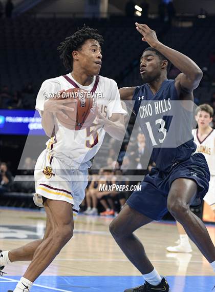 Thumbnail 2 in Chino Hills vs. Las Lomas (CIF State D1 Final) photogallery.