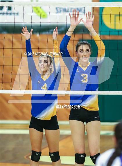 Thumbnail 3 in Fall River vs. Portola (CIF NS Final) photogallery.