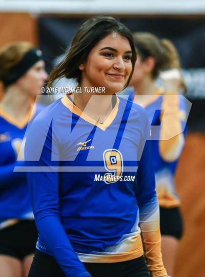 Thumbnail 1 in Fall River vs. Portola (CIF NS Final) photogallery.