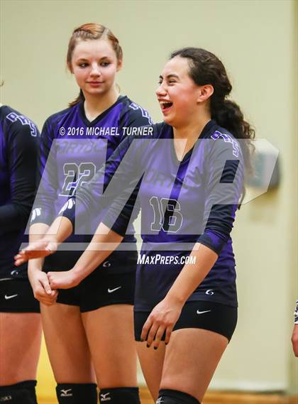 Thumbnail 3 in Fall River vs. Portola (CIF NS Final) photogallery.