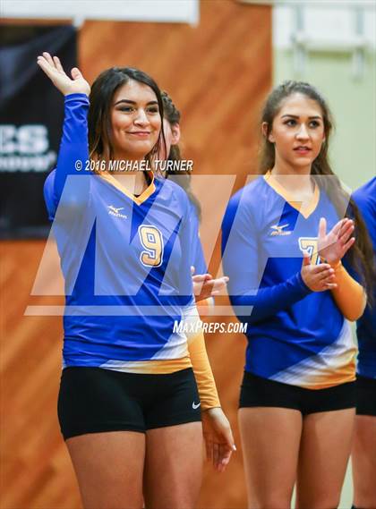 Thumbnail 1 in Fall River vs. Portola (CIF NS Final) photogallery.