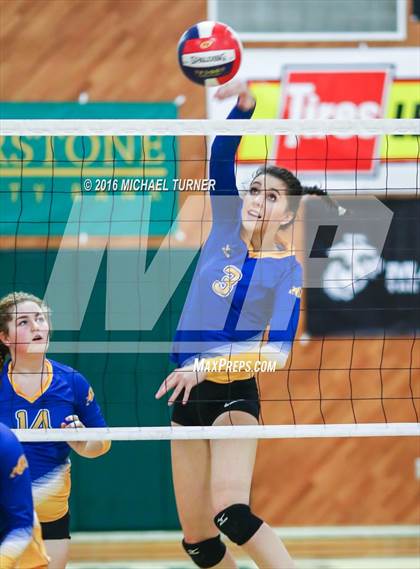 Thumbnail 1 in Fall River vs. Portola (CIF NS Final) photogallery.