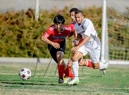 Thumbnail 3 in Mira Loma @ Whitney photogallery.