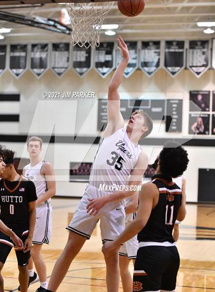 Thumbnail 2 in Hutto @ Vandegrift photogallery.