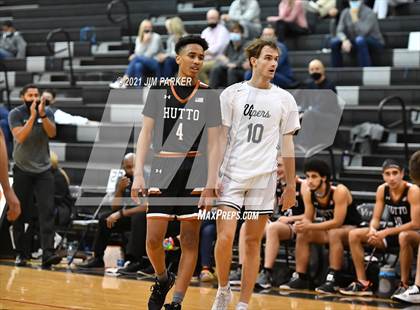Thumbnail 3 in Hutto @ Vandegrift photogallery.