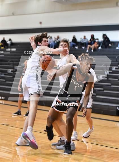 Thumbnail 1 in Hutto @ Vandegrift photogallery.