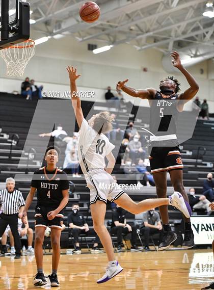 Thumbnail 1 in Hutto @ Vandegrift photogallery.