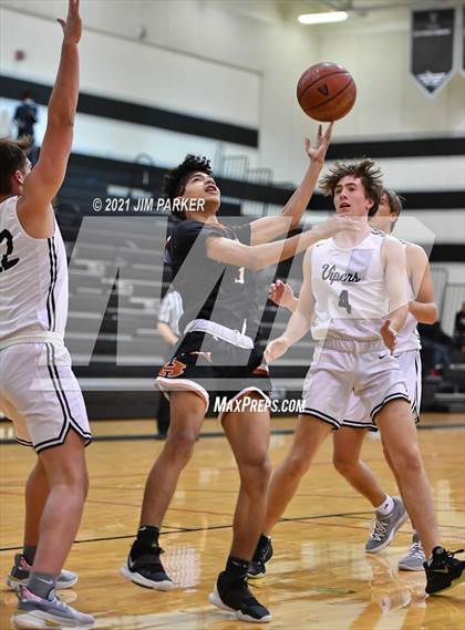 Thumbnail 2 in Hutto @ Vandegrift photogallery.