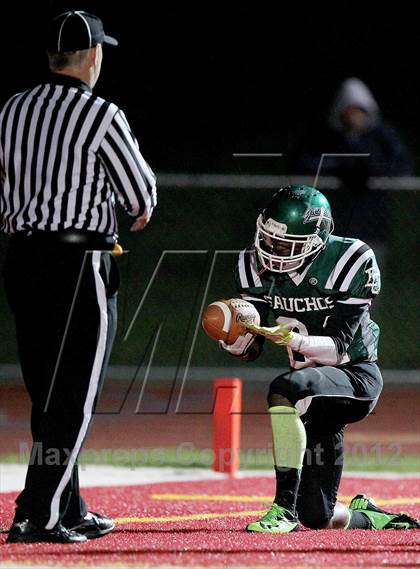 Thumbnail 2 in Analy vs. El Cerrito (CIF NCS D3 Playoffs) photogallery.