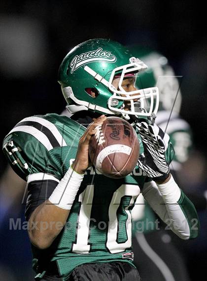 Thumbnail 1 in Analy vs. El Cerrito (CIF NCS D3 Playoffs) photogallery.