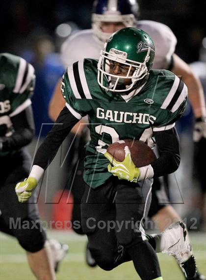 Thumbnail 1 in Analy vs. El Cerrito (CIF NCS D3 Playoffs) photogallery.