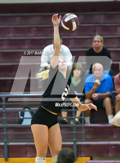 Thumbnail 3 in Boulder Creek @ Mountain Ridge photogallery.