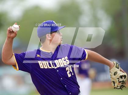 Thumbnail 1 in Lutcher @ E.D. White photogallery.