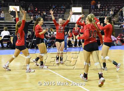 Thumbnail 1 in Monument Valley vs. Florence (AIA D3 Playoff) photogallery.