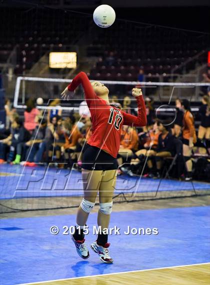 Thumbnail 1 in Monument Valley vs. Florence (AIA D3 Playoff) photogallery.