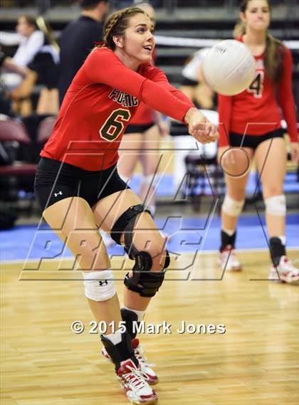 Thumbnail 2 in Monument Valley vs. Florence (AIA D3 Playoff) photogallery.