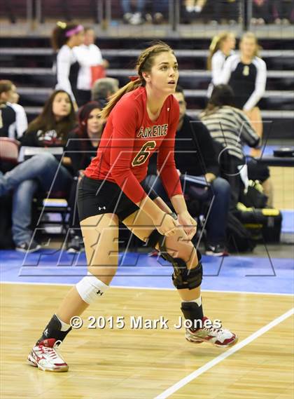 Thumbnail 2 in Monument Valley vs. Florence (AIA D3 Playoff) photogallery.