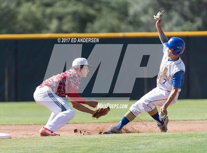 Thumbnail 1 in Hamilton City vs. Winters (CIF NS D4 Final) photogallery.