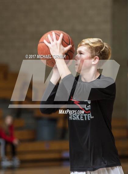 Thumbnail 2 in Red Bluff @ Foothill photogallery.